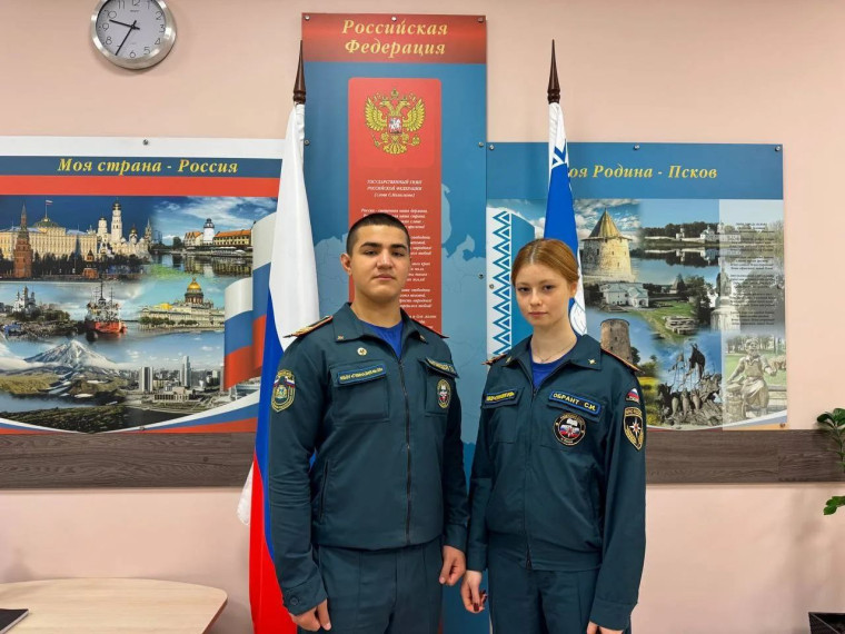 Псковичи участвуют в Международном Кремлевском балу. Псковичи участвуют в Международном Кремлевском балу.